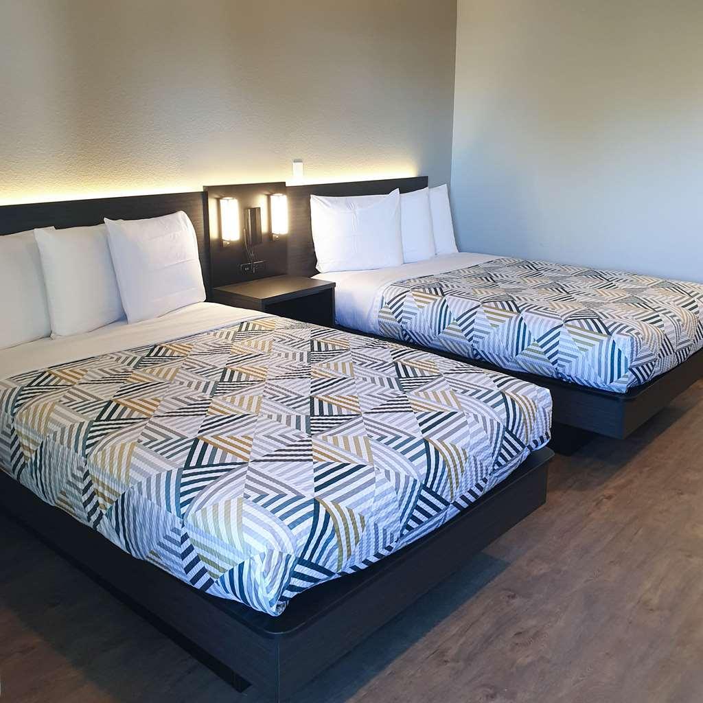 Hotel 6-bellflower, Ca - Angeles 2*